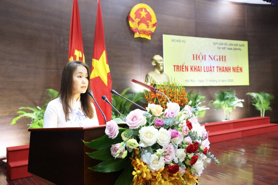 Bà Naomi Kitahara, Trưởng Đại diện Quỹ Dân số Liên hợp quốc tại Việt Nam phát biểu tại Hội nghị